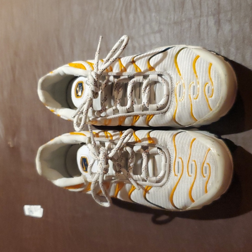 Nike Air Max Plus White Navy Yellow